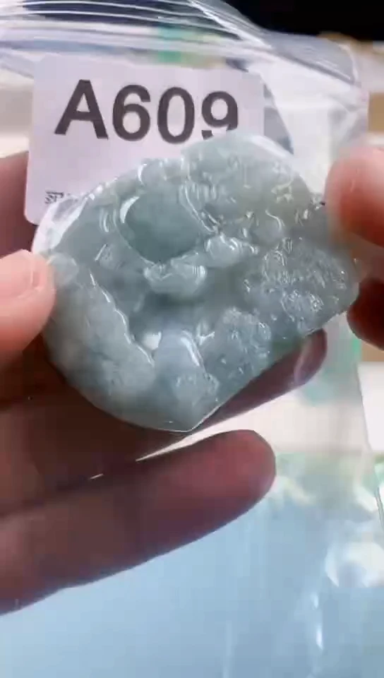 【闪购商品】翡翠挂件未镶嵌天然翡翠吊坠挂件