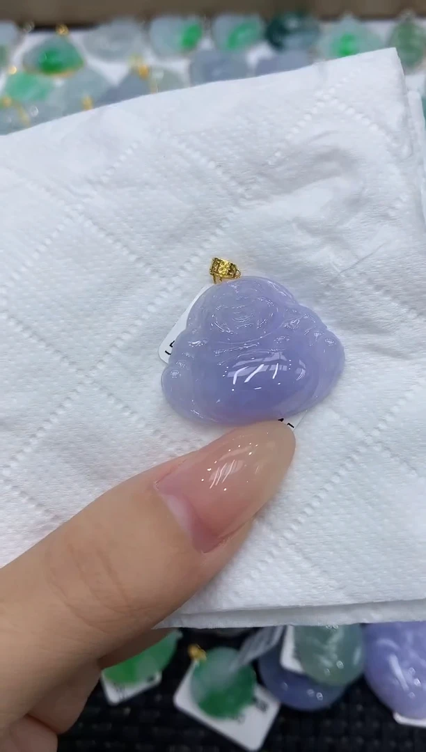 颈饰18K金镶嵌翡翠111111111111