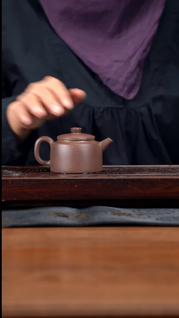 【闪购商品】紫砂茶壶150cc黄龙山原矿紫泥折肩宫灯