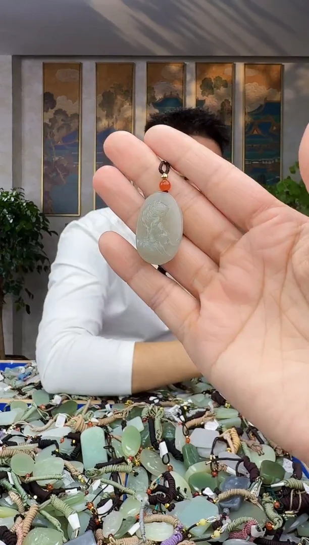 未镶嵌和田玉挂件拍一发一