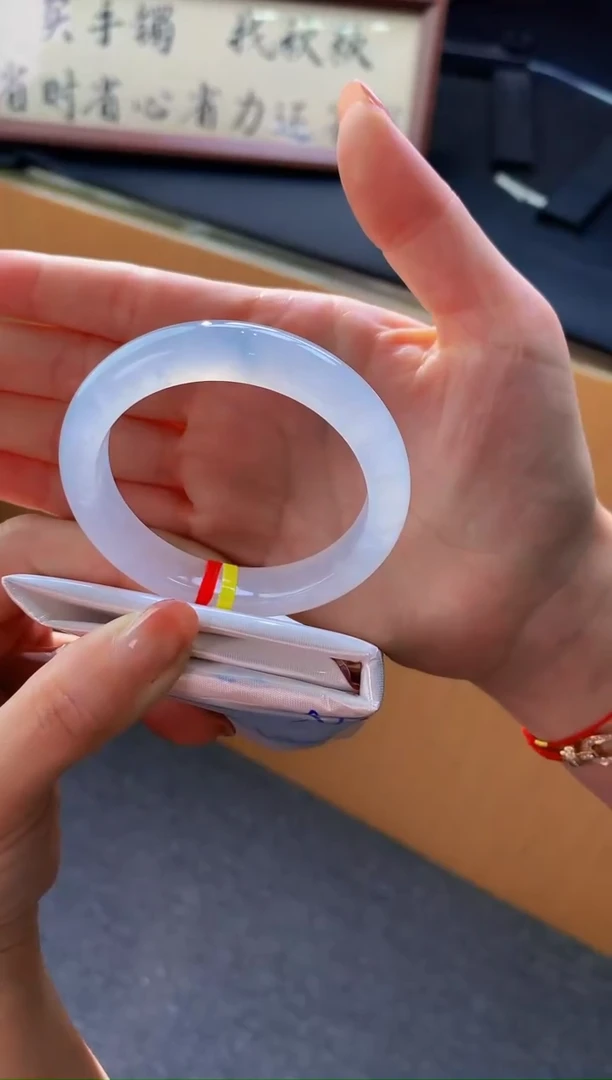 未镶嵌手镯翡翠- C65圈口50.6