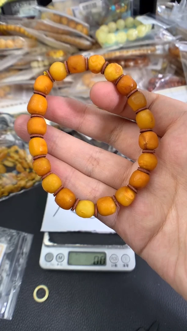 琥珀未镶嵌珠宝奇石1
