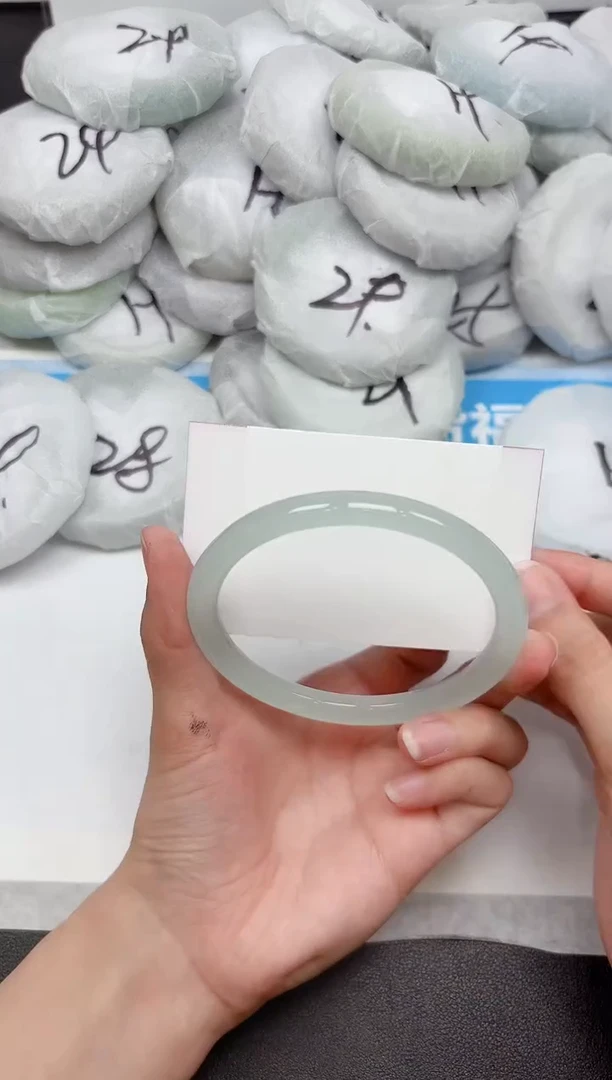 未镶嵌手镯石英质玉388-65.7