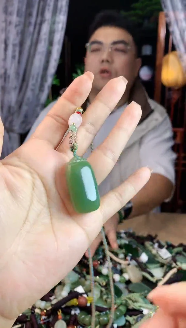 【闪购商品】和田玉挂件未镶嵌多样性发货拍一发一