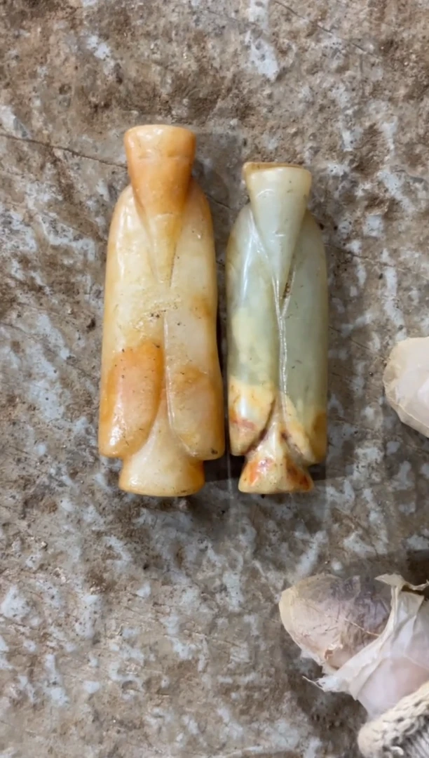 瓷片和田玉未镶嵌挂件2