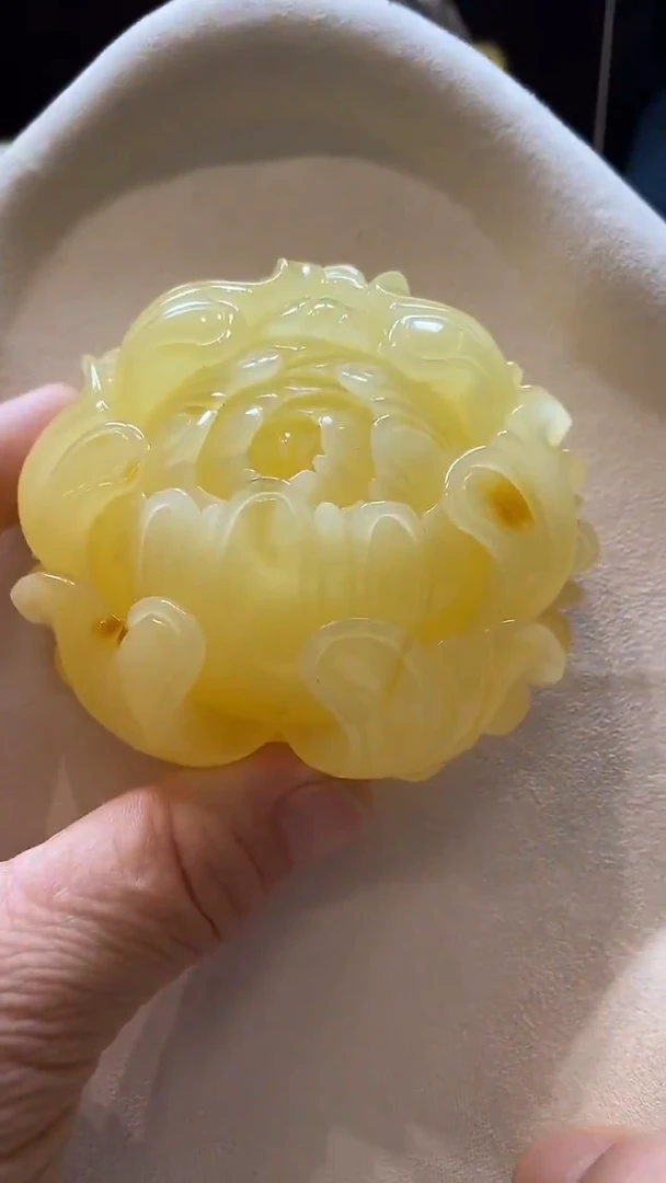 琥珀颈饰未镶嵌吊坠