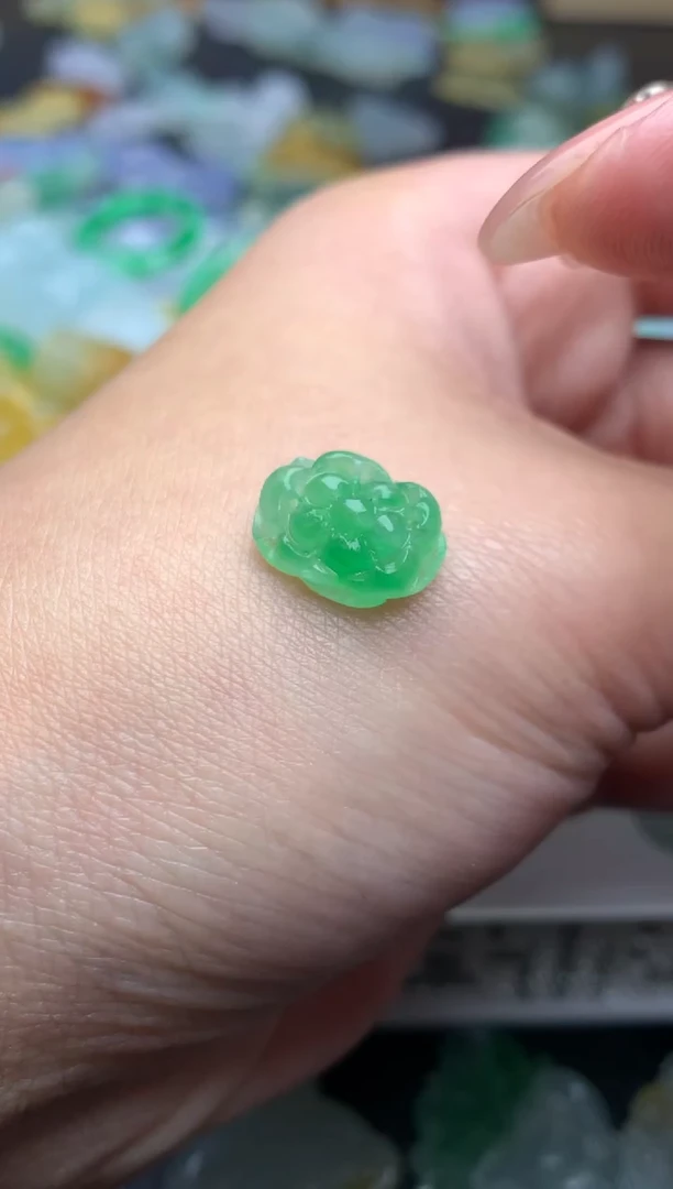 【闪购商品】定制翡翠未镶嵌毛货