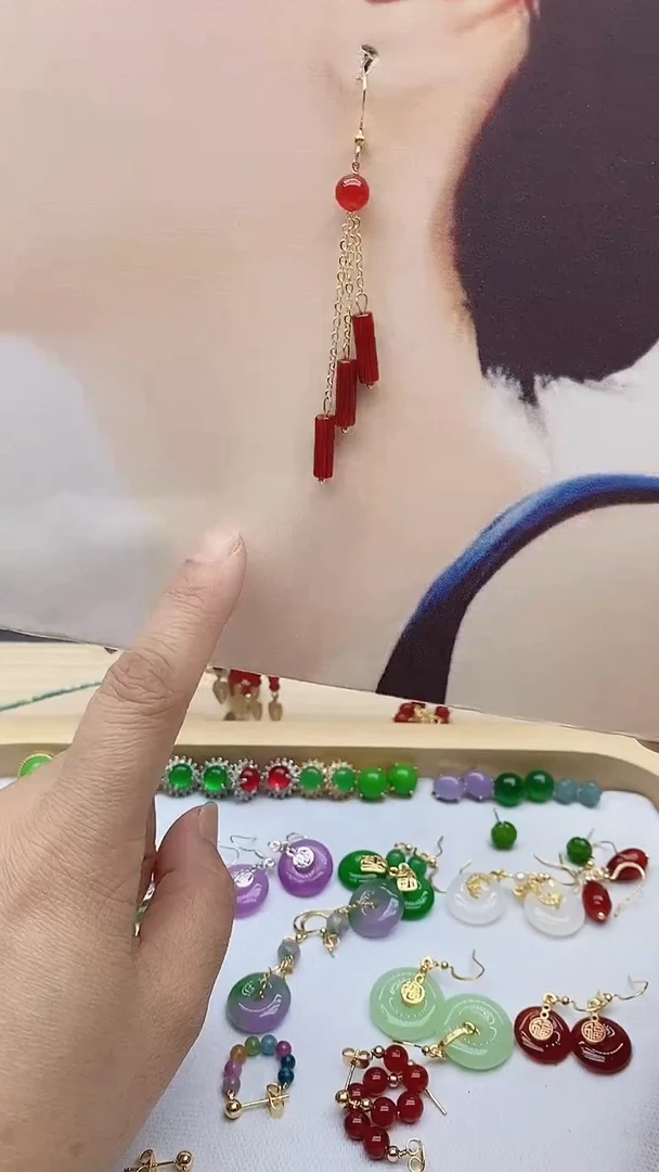 14K金镶嵌南红玛瑙耳饰258258
