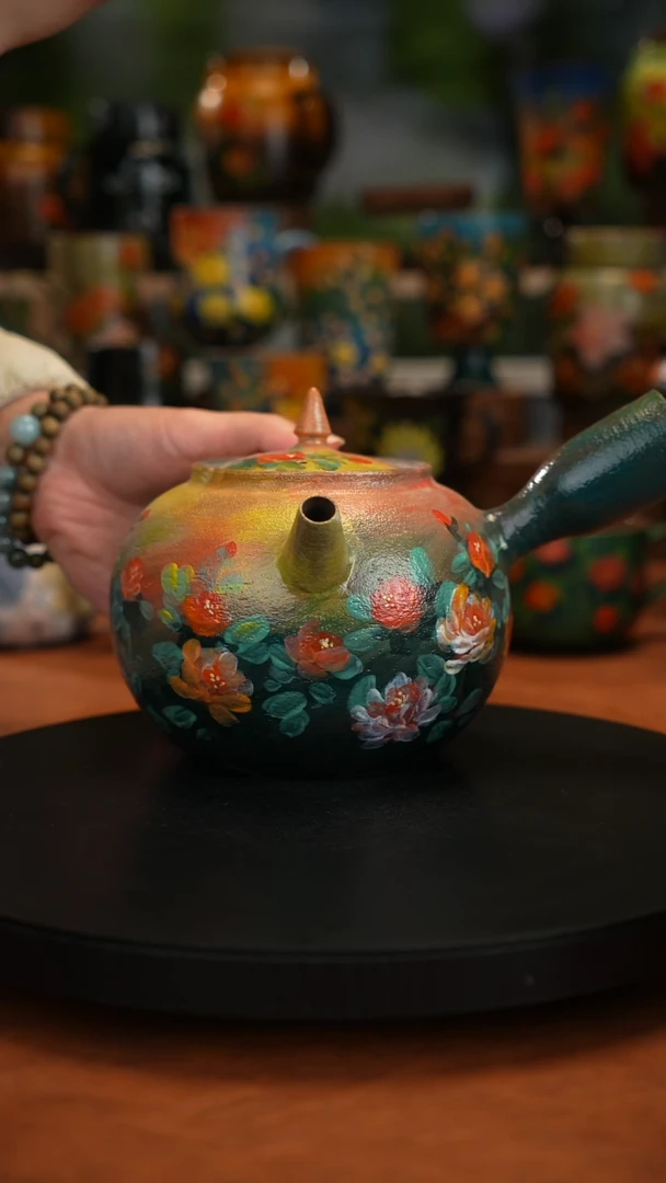 紫砂油画手绘釉下彩