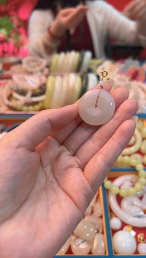 【闪购商品】和田玉吊坠未镶嵌藕粉平安扣29mm