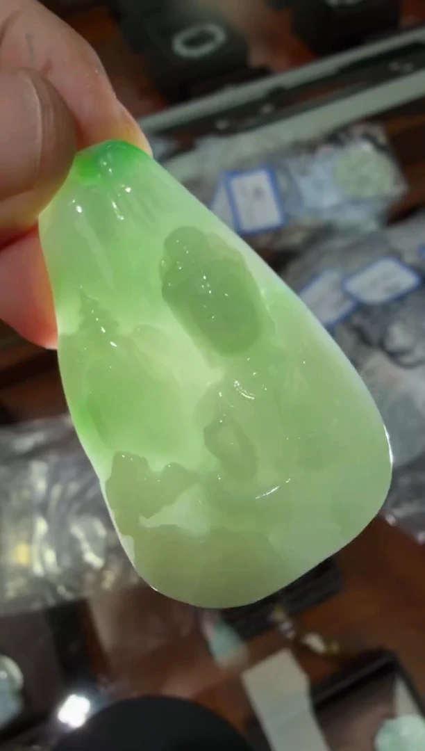 未镶嵌挂件翡翠A货翡翠多样性孤品