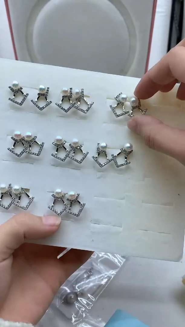 未镶嵌耳饰淡水珍珠多样性发其一