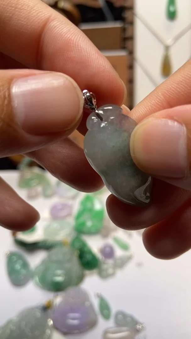 吊坠(不含链)18K金镶嵌翡翠事业有成小吊坠