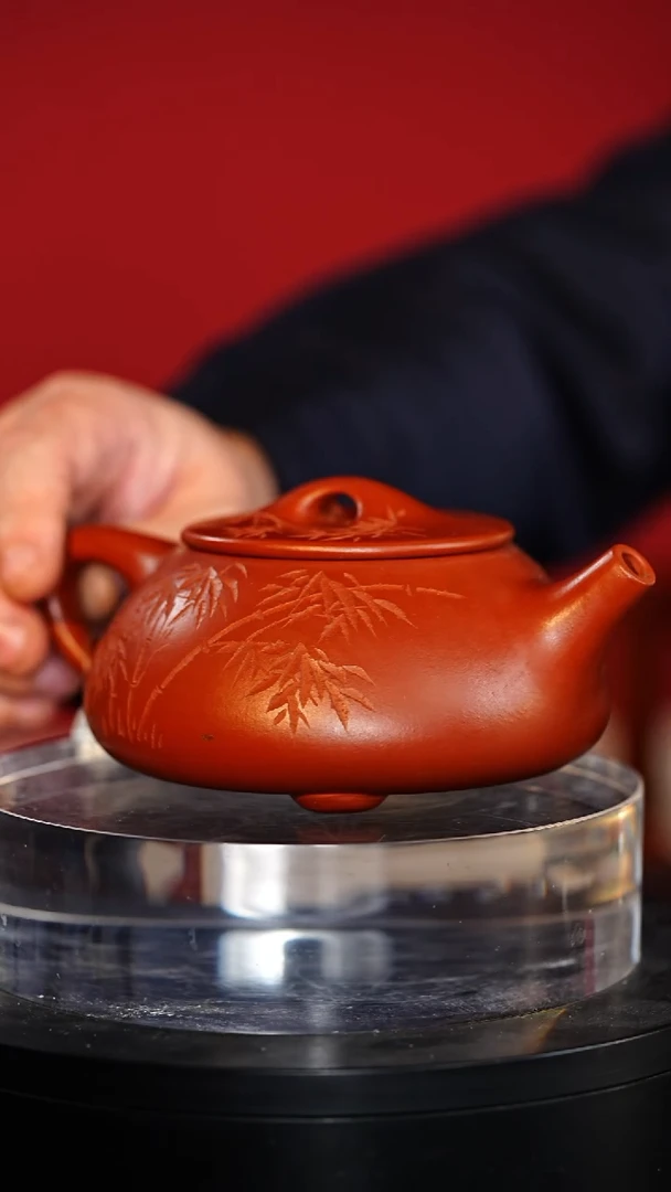 朱泥刻竹石瓢300cc