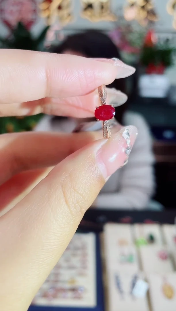 【闪购商品】红宝石戒指银S925镶嵌戒指