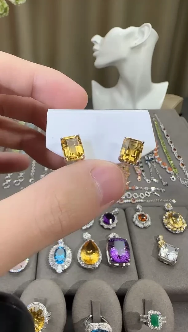 银S925镶嵌耳饰黄晶10*8mm耳钉简约款