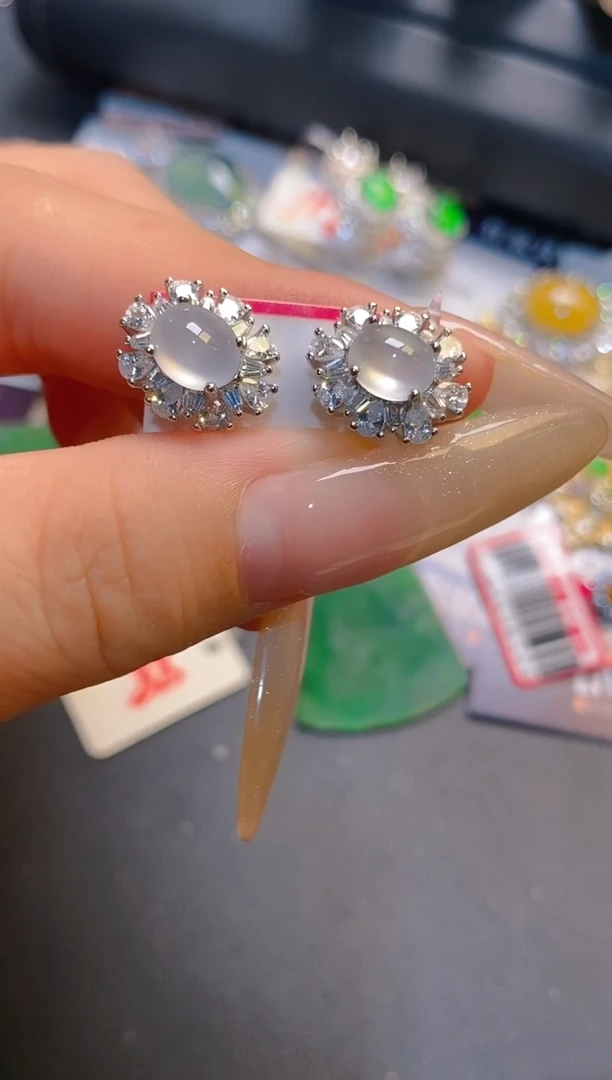 翡翠银S925镶嵌耳饰天然