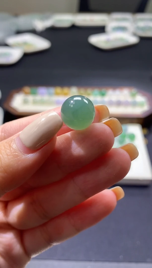 未镶嵌定制翡翠卡12