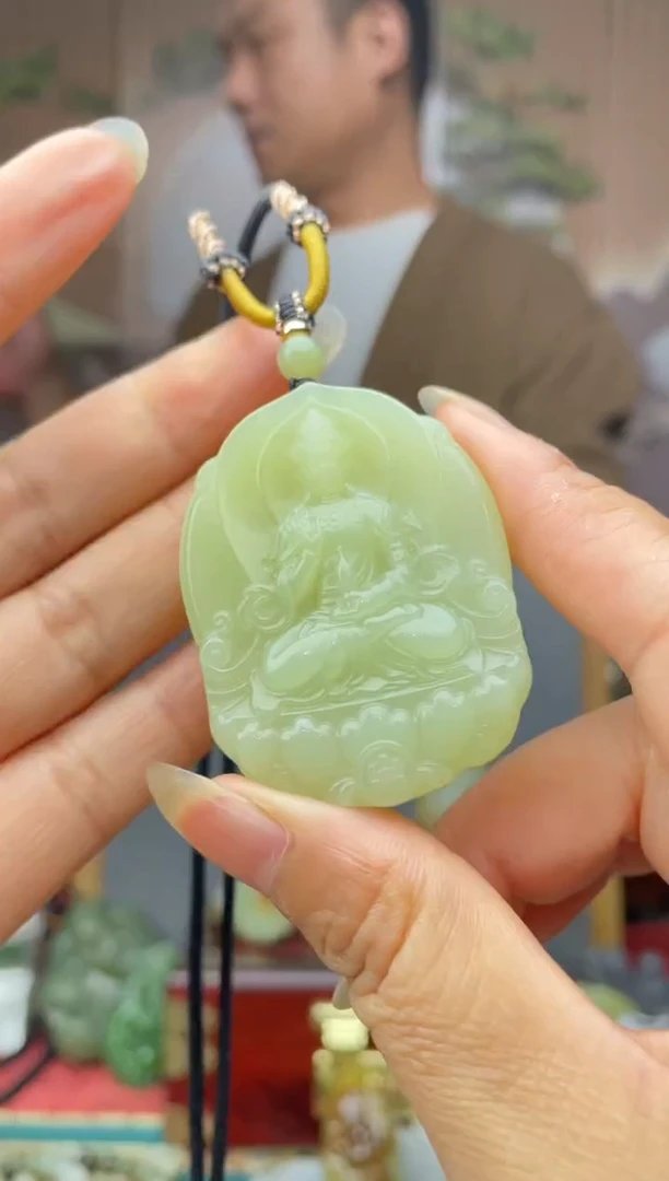 未镶嵌和田玉挂件拍一发一