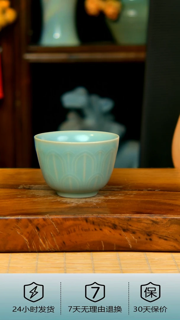 仿古釉手工莲花莲纹杯