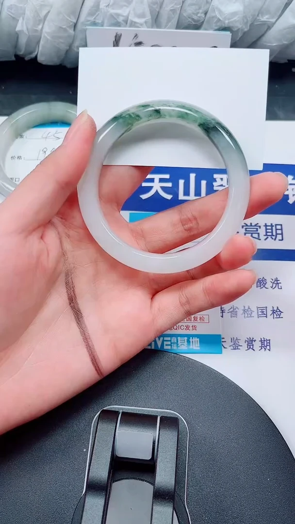 未镶嵌手镯石英质玉46-53/54