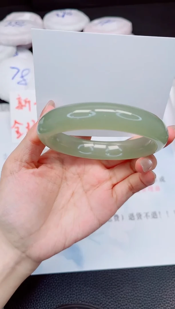 未镶嵌手镯石英质玉54-64