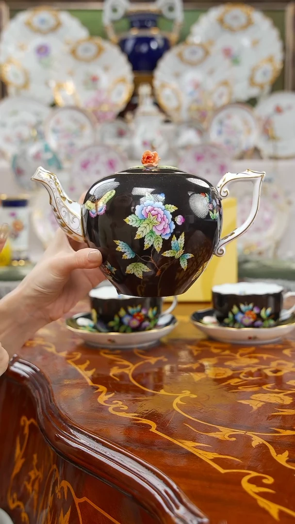 摆件米多家中古瓷器如图所示71