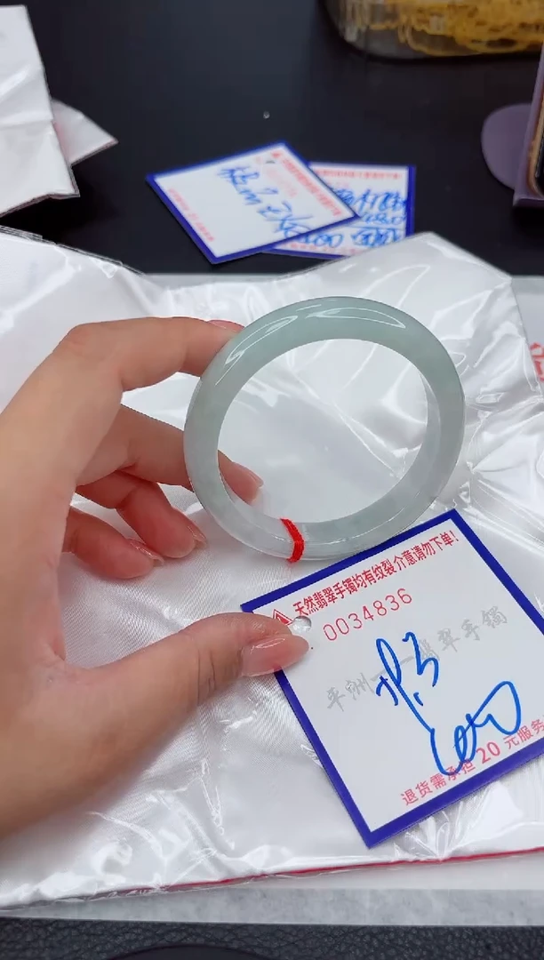 翡翠手镯未镶嵌1111111111