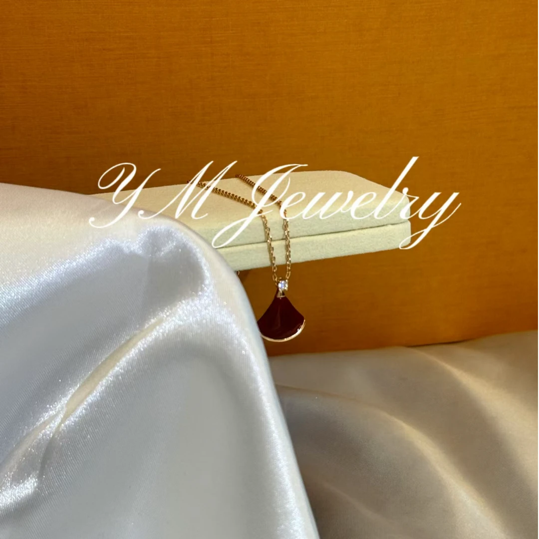 合金合成锆石项链 【小群子】     小群子单钻满钻项链 轻奢款907