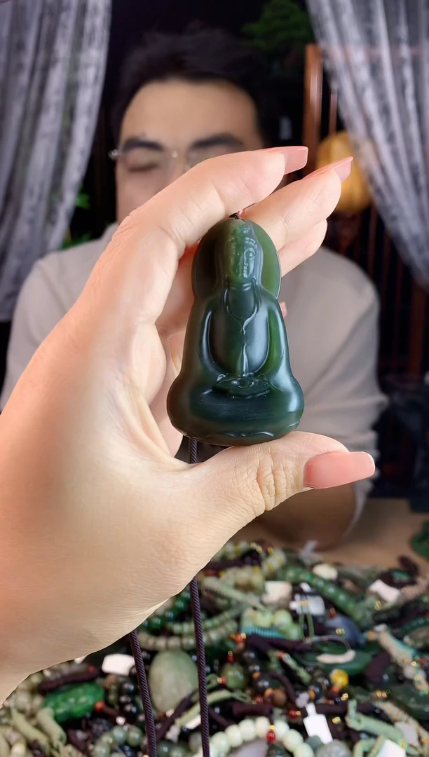 【闪购商品】和田玉挂件未镶嵌多样性发货拍一发一