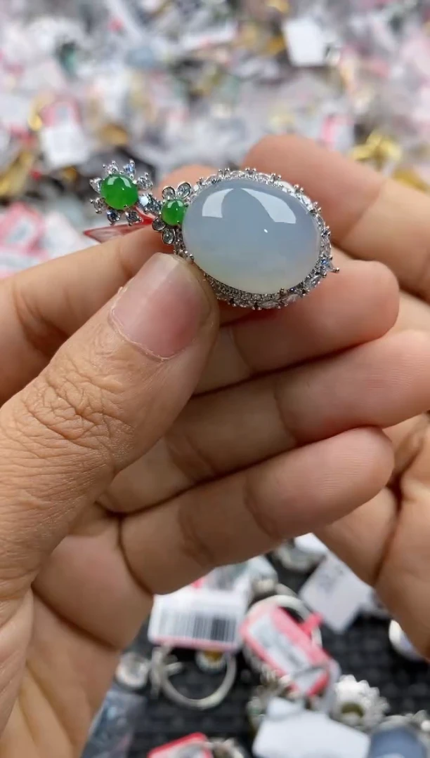 银S925镶嵌戒指翡翠666           3