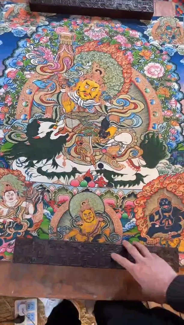 装裱画精品手绘唐卡链接--A105