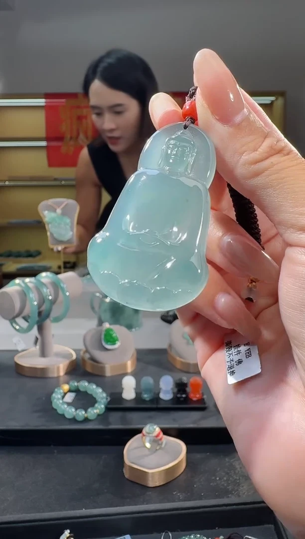 翡翠未镶嵌吊坠(不含链)观音