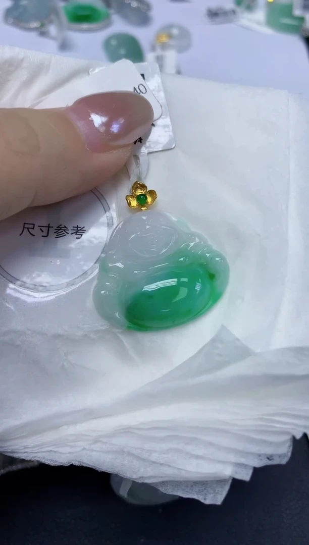 颈饰18K金镶嵌翡翠天然缅甸翡翠A货百元以上9元证书费自理