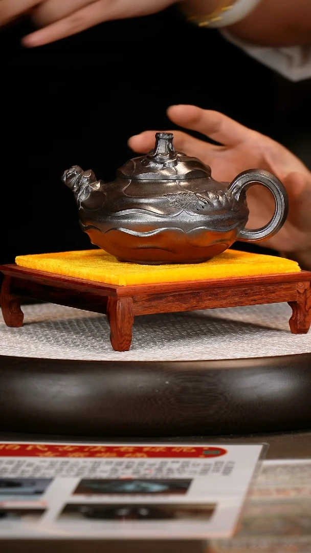 茶壶紫砂【杨建英】琉璃金砂风卷葵   360CC