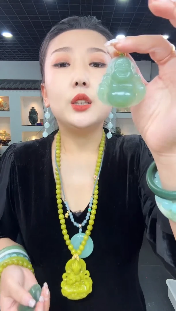 【闪购商品】岫玉颈饰未镶嵌老蓝水佛公【绳子款式】