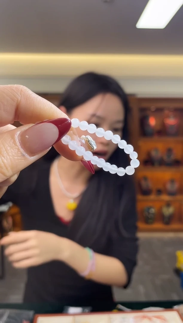 颈饰未镶嵌和田玉（多样性发一件）