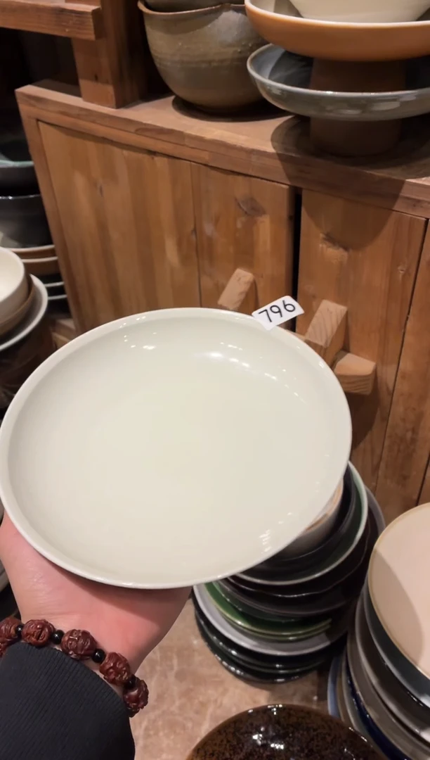 瓷片暗***?796定白浅盘1个