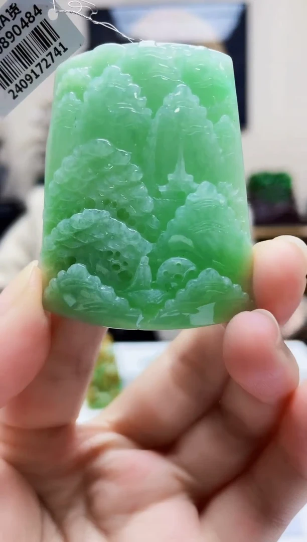 未镶嵌定制翡翠吊坠27