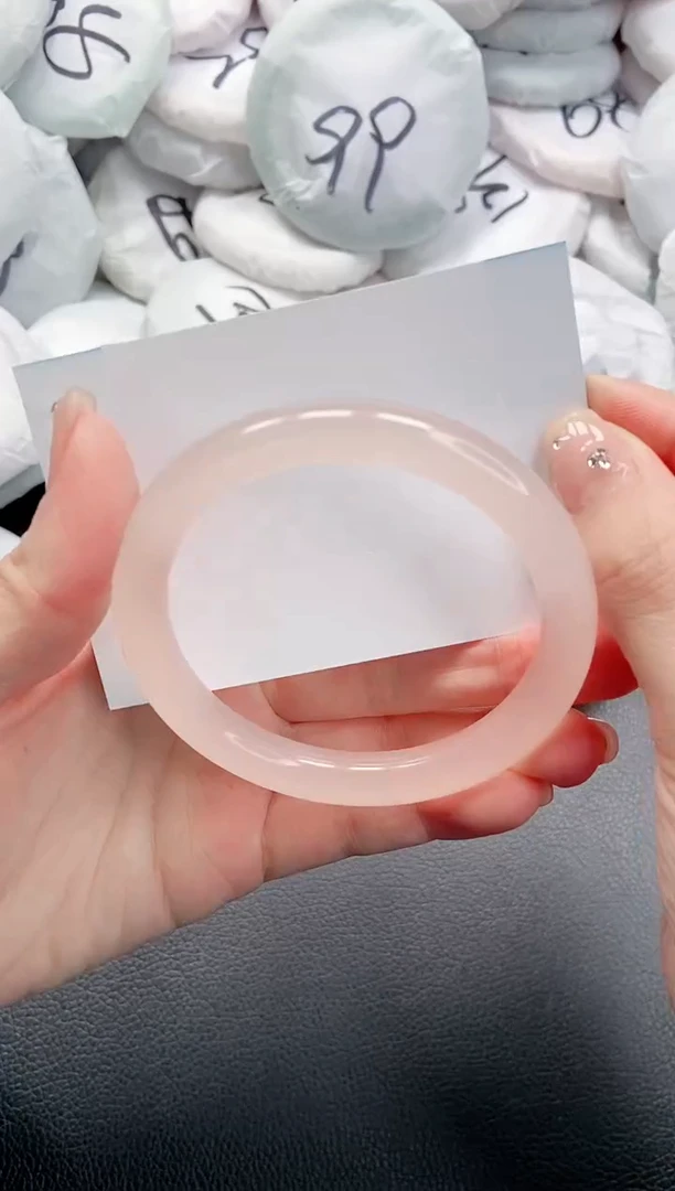 【闪购商品】石英质玉手镯未镶嵌 20L18-58