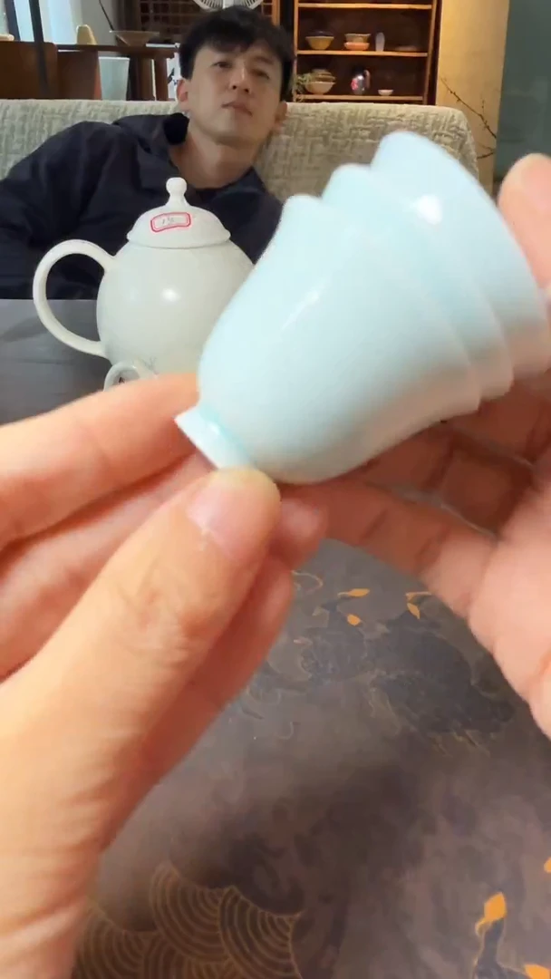 /873青釉小杯三个一组