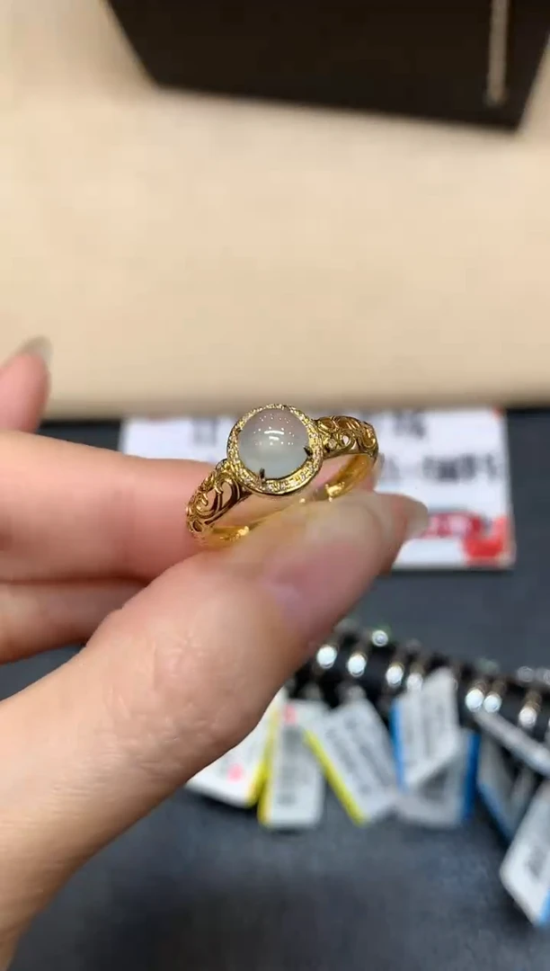 18K金镶嵌戒指翡翠10【无鉴赏期】蛋面【无服务费