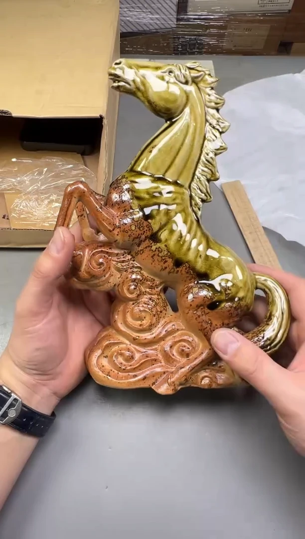 瓷片两***蜂493中古产品，默认微瑕，碰瓷社感谢您的支持~