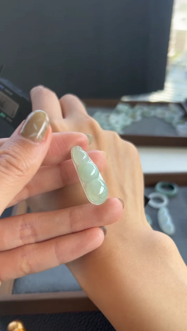 【闪购商品】翡翠吊坠(不含链)未镶嵌421买断