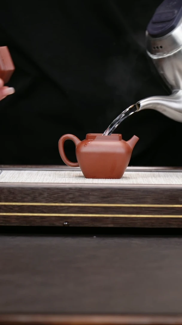 茶壶紫砂老紫泥  四方宫灯