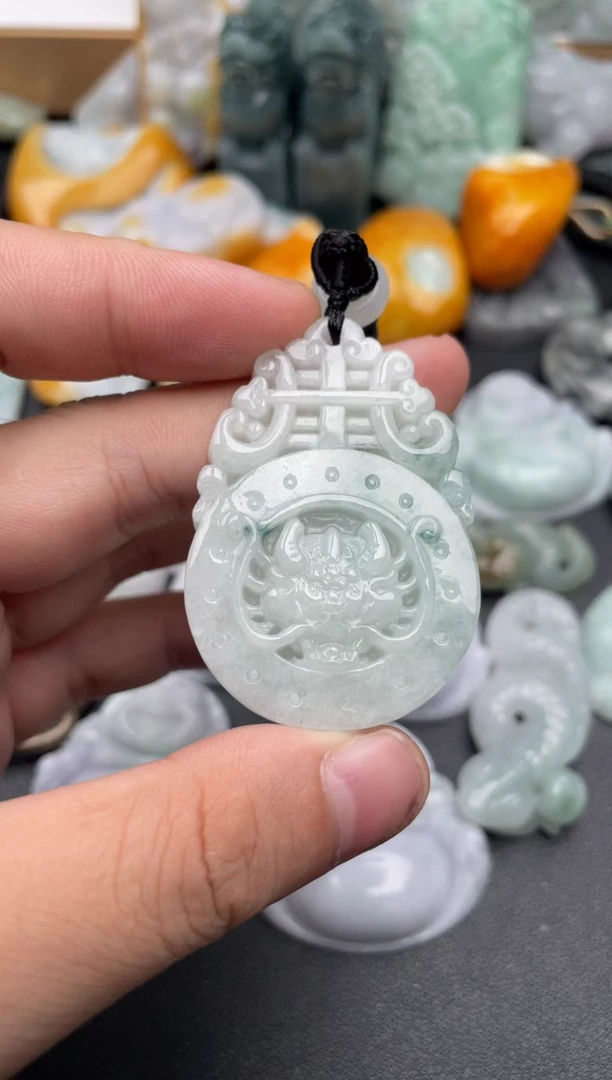 吊坠(不含链)未镶嵌翡翠1
