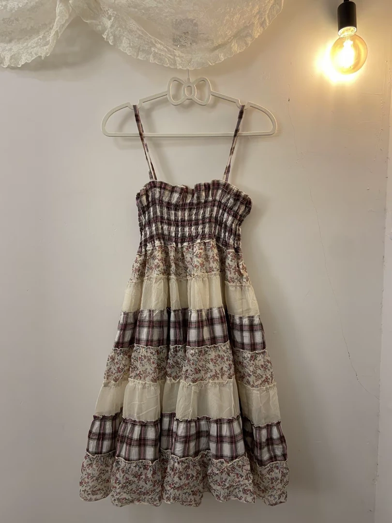 【蛋卷古着屋】精品重工甜美女服饰包包毛衣连衣裙吊带