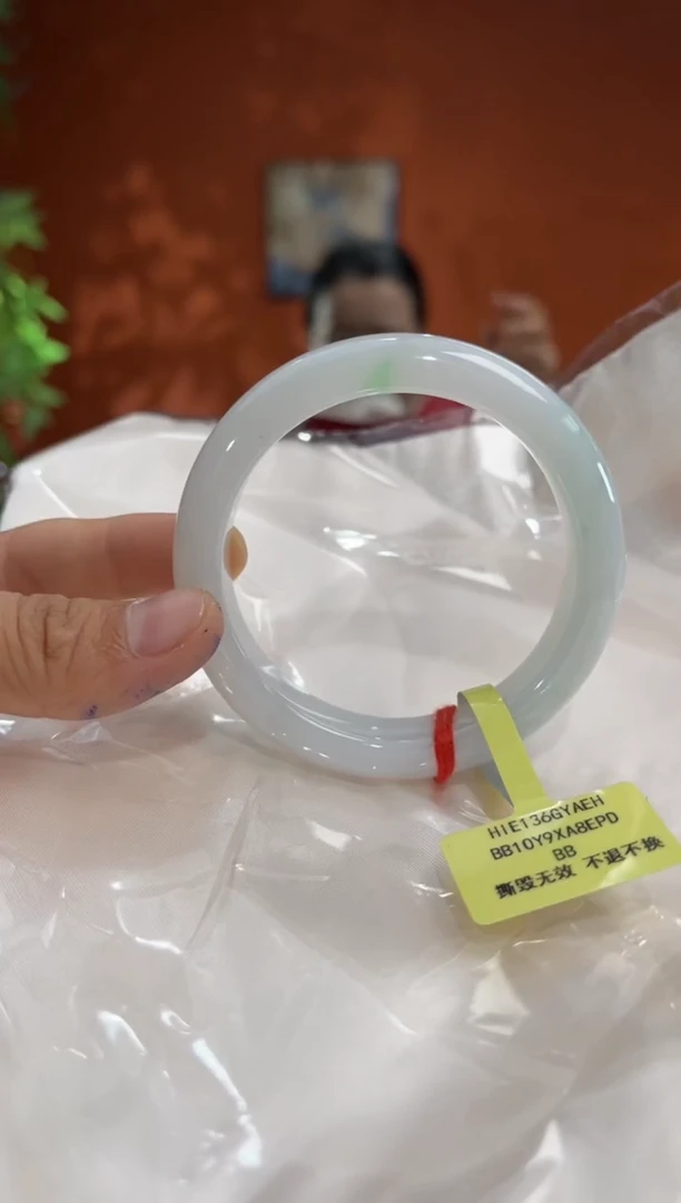 未镶嵌手镯翡翠翡翠手镯