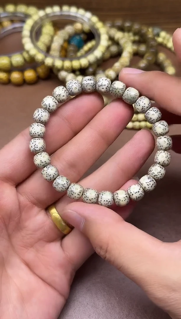 手串星月菩提02     9*8 糯冰