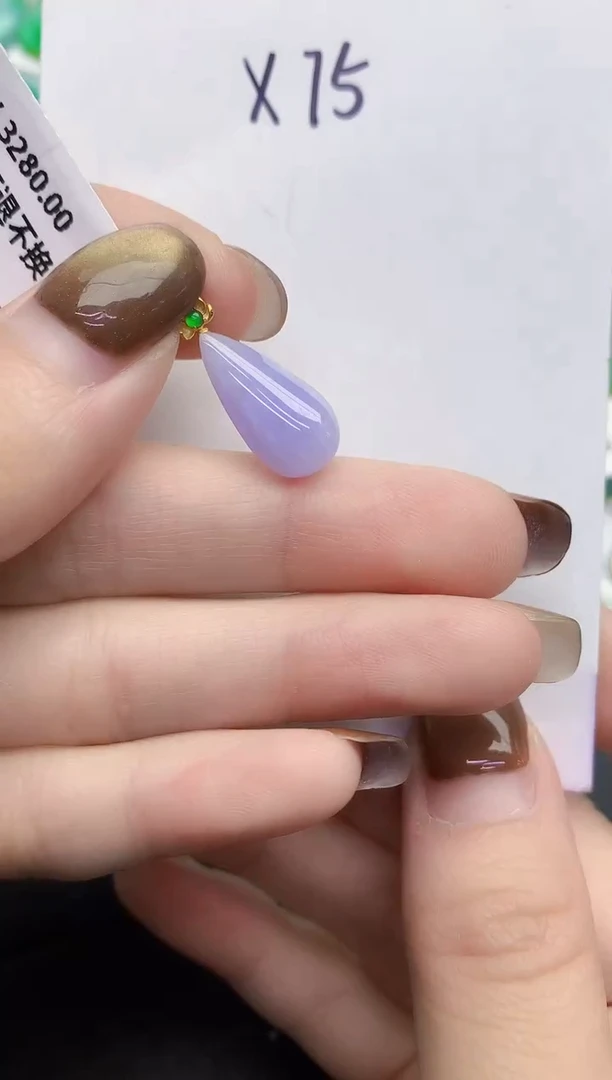 颈饰18K金镶嵌翡翠缅甸天然翡翠A货